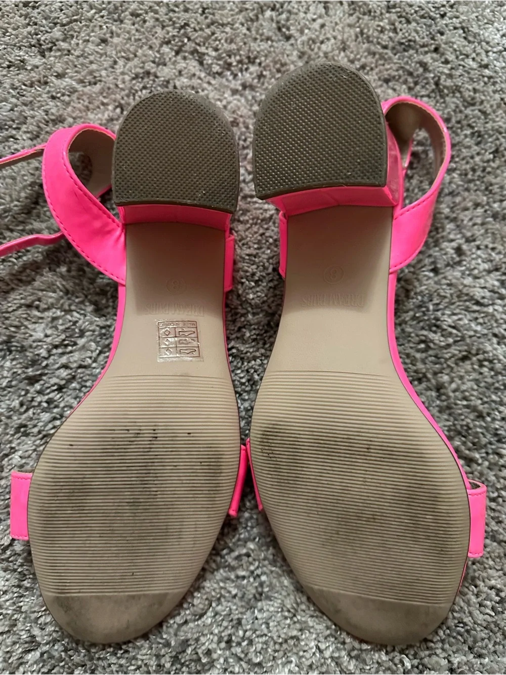 Dreampairs eye catching